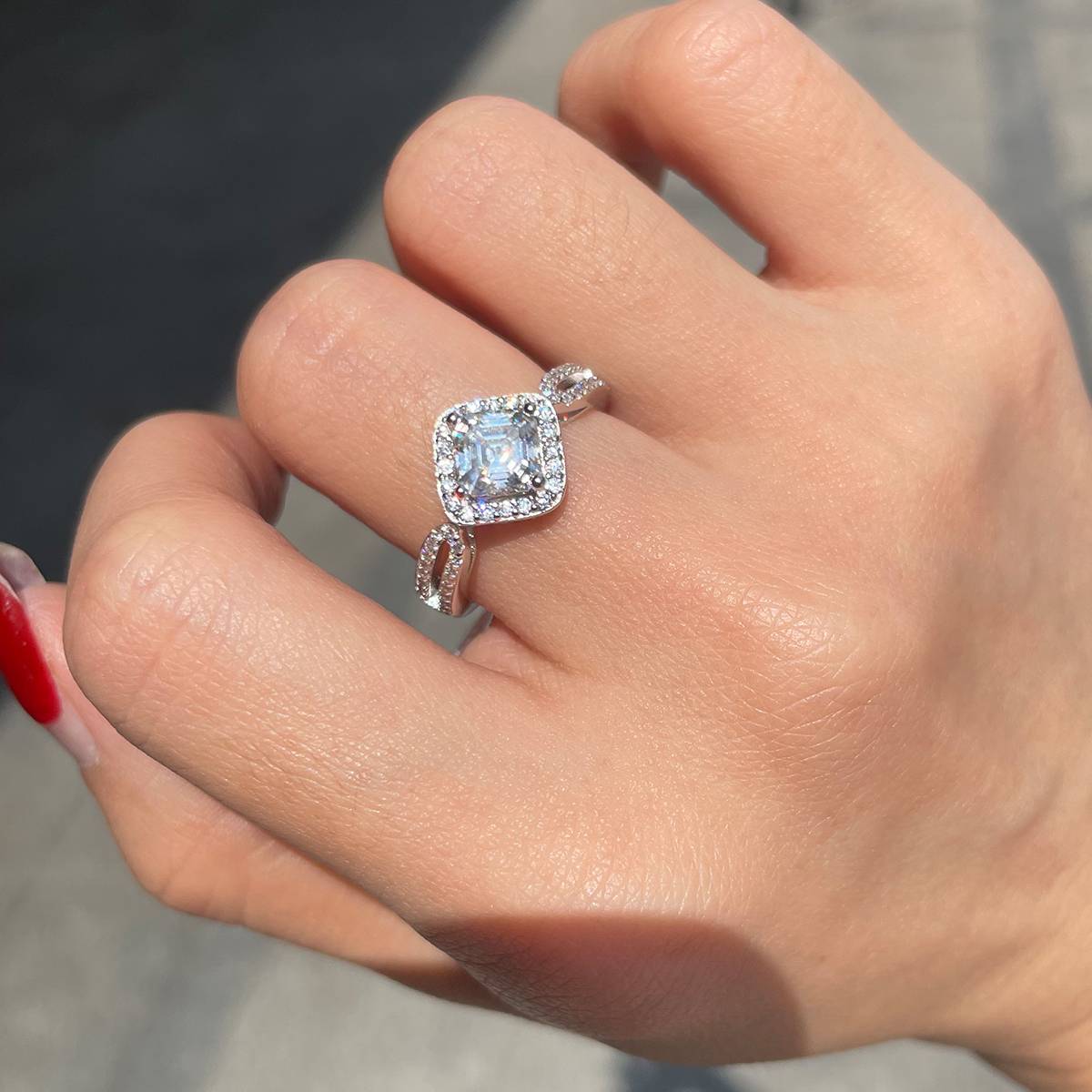 Light Luxury Square Diamond Women's Ring S925 Silver Plated Platinum Customized Selection Moissanite 1.0ct/Side Stone Cubic Zirconia